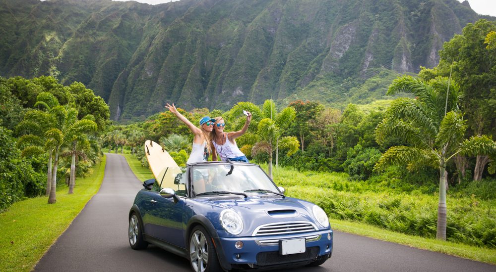 People in a car in Maui